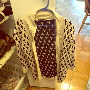 high quality cream cardigan with black detailing